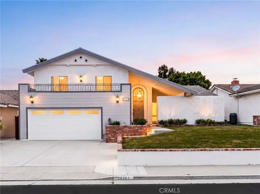 20761 Mission Ln, Huntington Beach