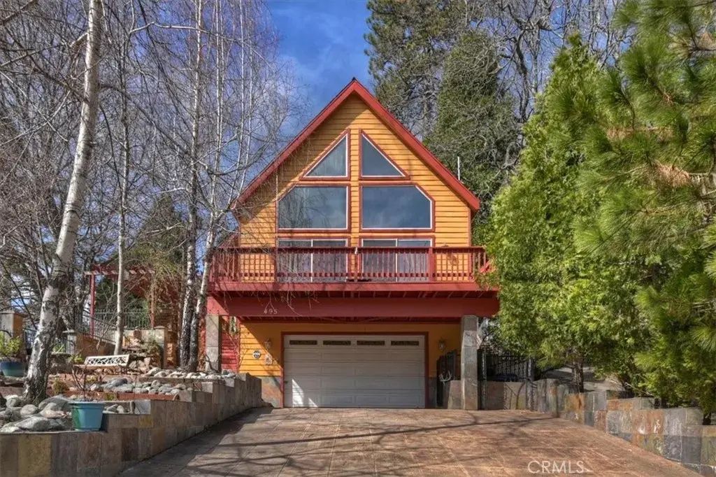 495 Zuger Court, Crestline