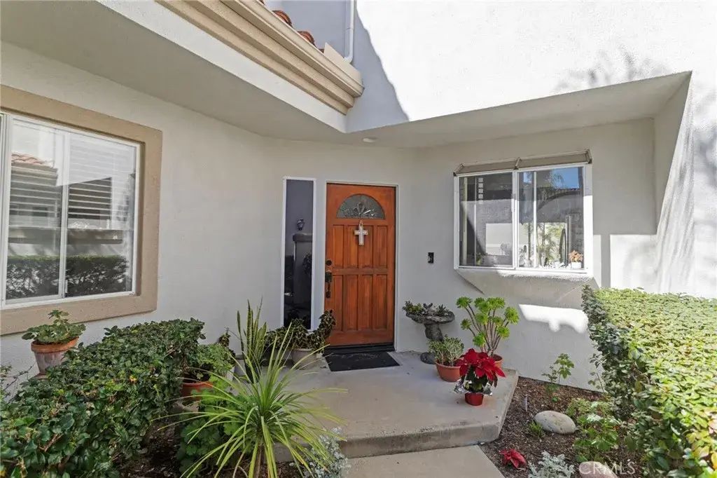 1 Cartegena, Aliso Viejo