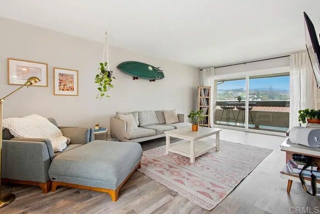 2306 Altisma Way 215, Carlsbad