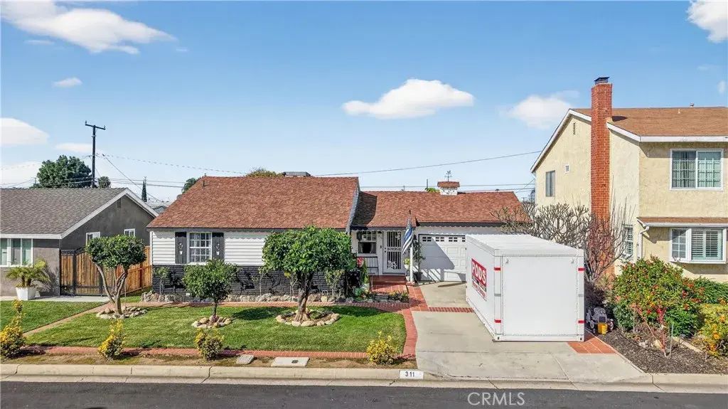 311 S Colfax, La Habra