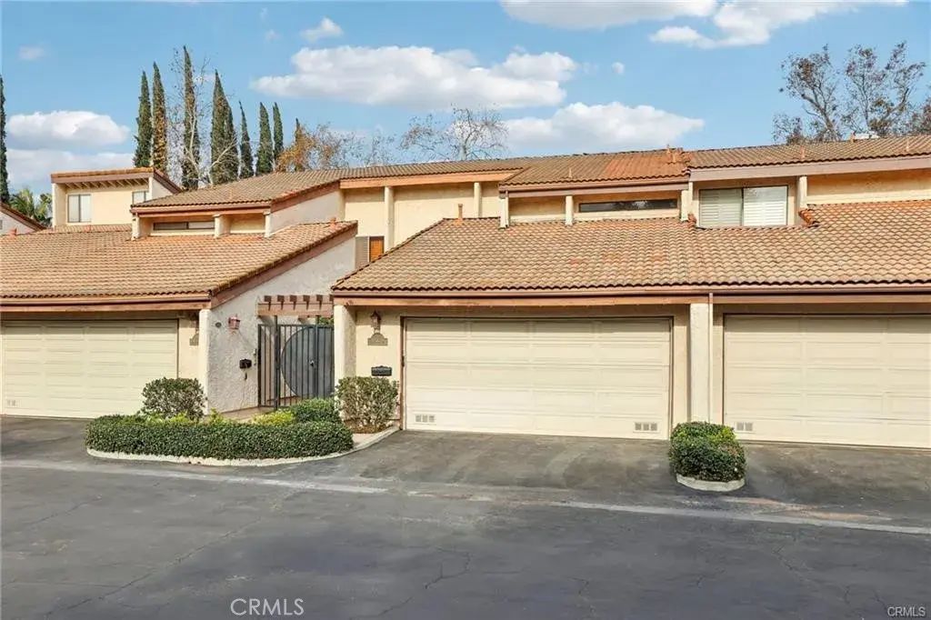 3213 La Encina Way 28, Pasadena