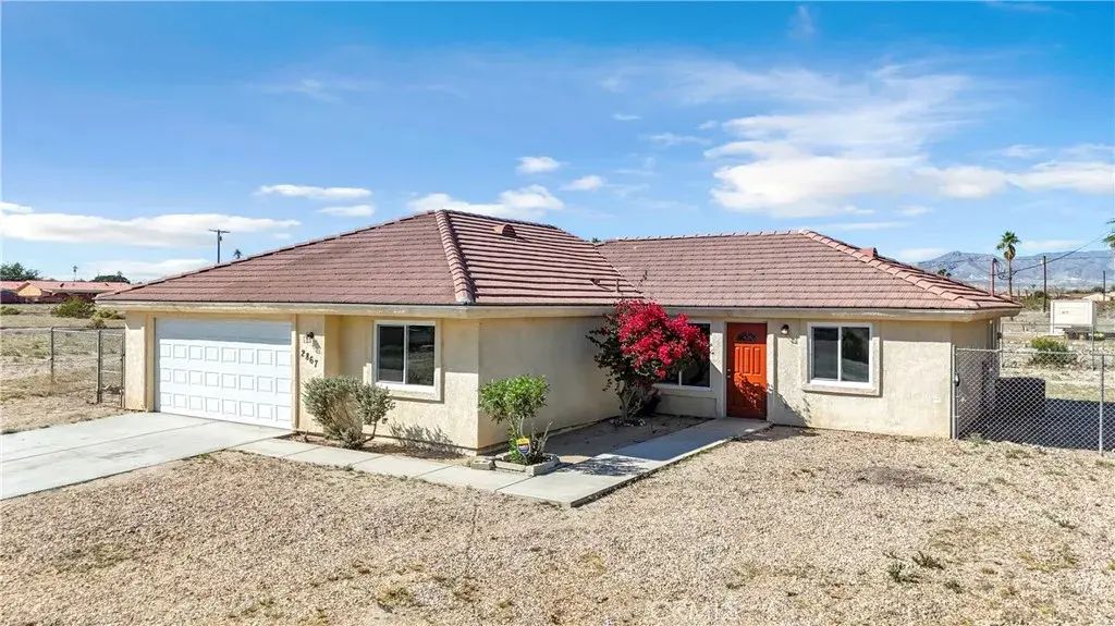 2867 Stardust Avenue, Thermal