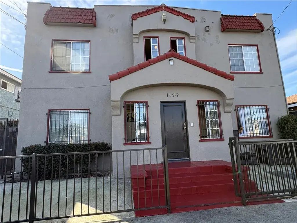 1156 E 17th, Long Beach