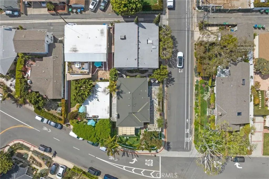 215 Monterey Studio, Laguna Beach
