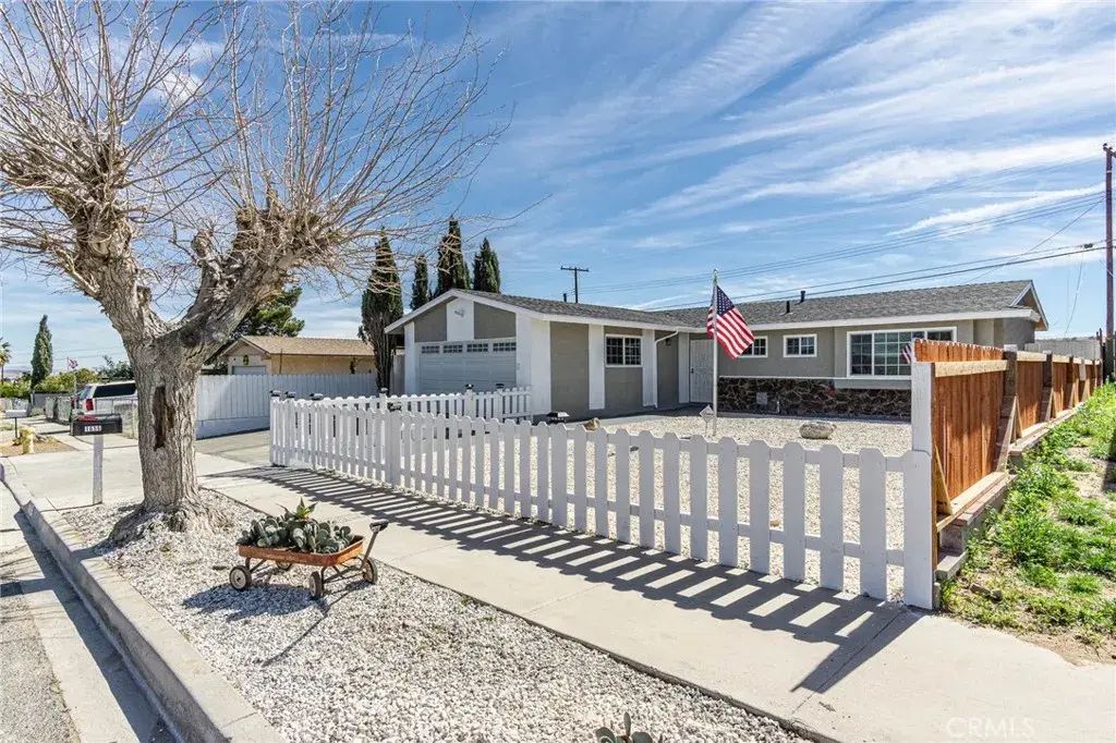 1656 Forane, Barstow