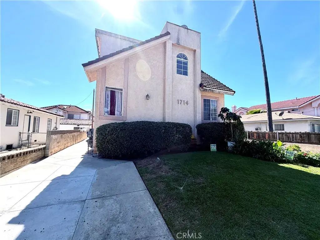 1714 Cedar Street E, Alhambra