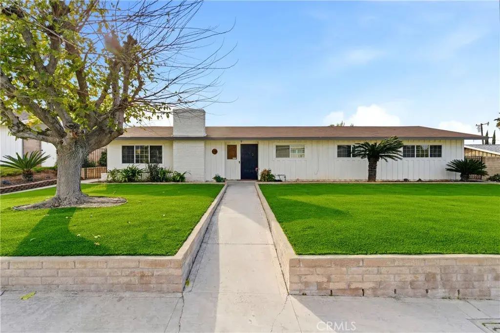 11786 Holly, Grand Terrace