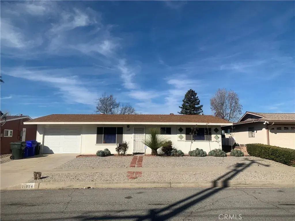 11884 4th, Yucaipa