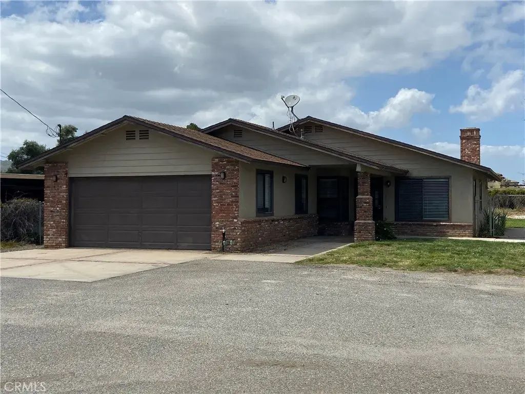 41881 Lemon Street, Murrieta