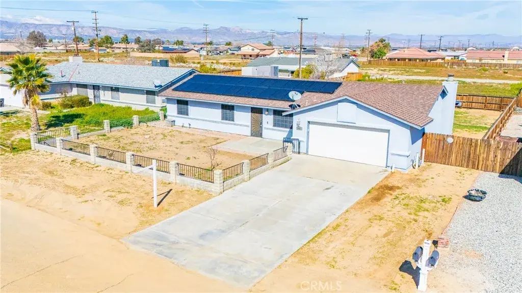 9021 Columbine, California City