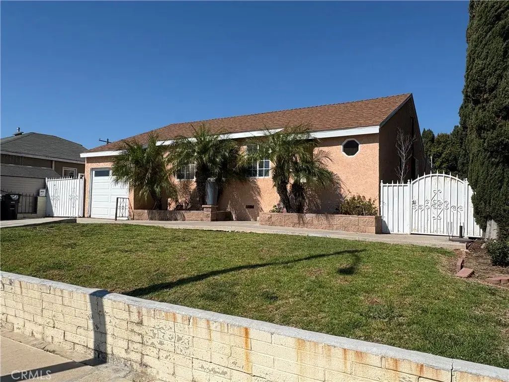 5421 W 120th, Inglewood