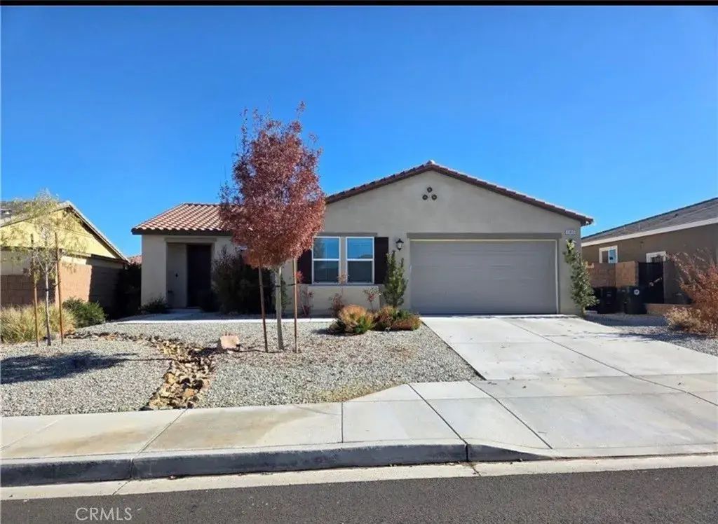 11415 Ferro, Victorville
