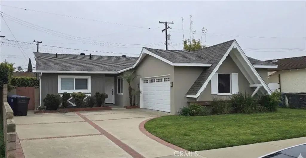 21250 Doble Avenue, Torrance