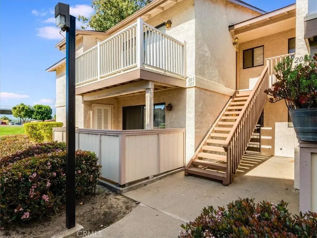3450 Santa Maria, Santa Maria