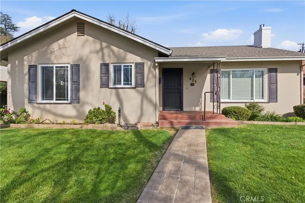 425 E 27th, Merced