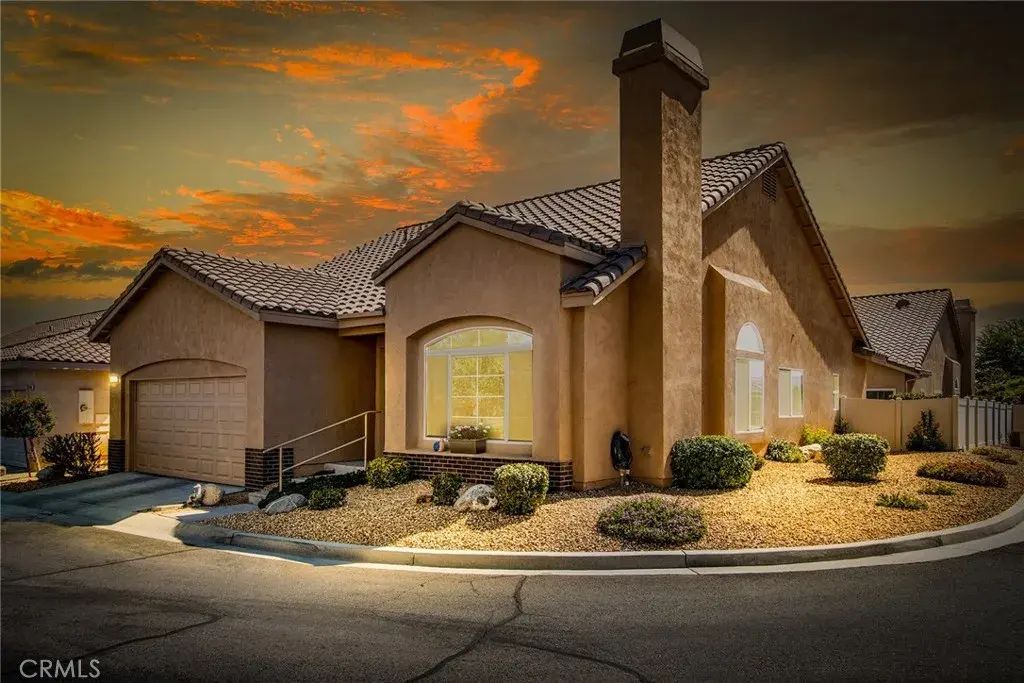 7466 Via Real Lane, Yucca Valley