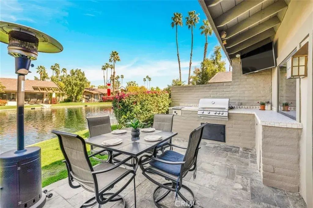 194 Green Mountain Drive, Palm Desert