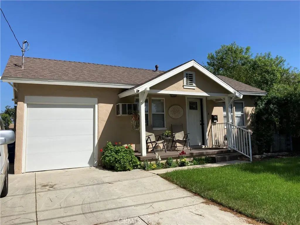 7444 Amigo Avenue, Reseda