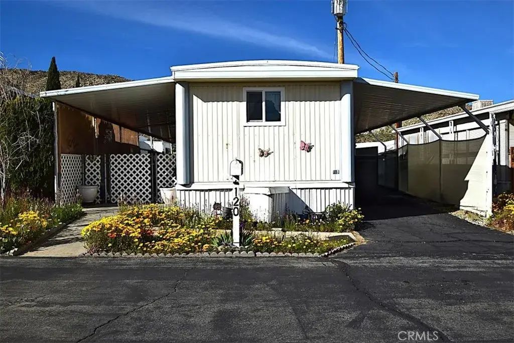56254 29 Palms 120, Yucca Valley