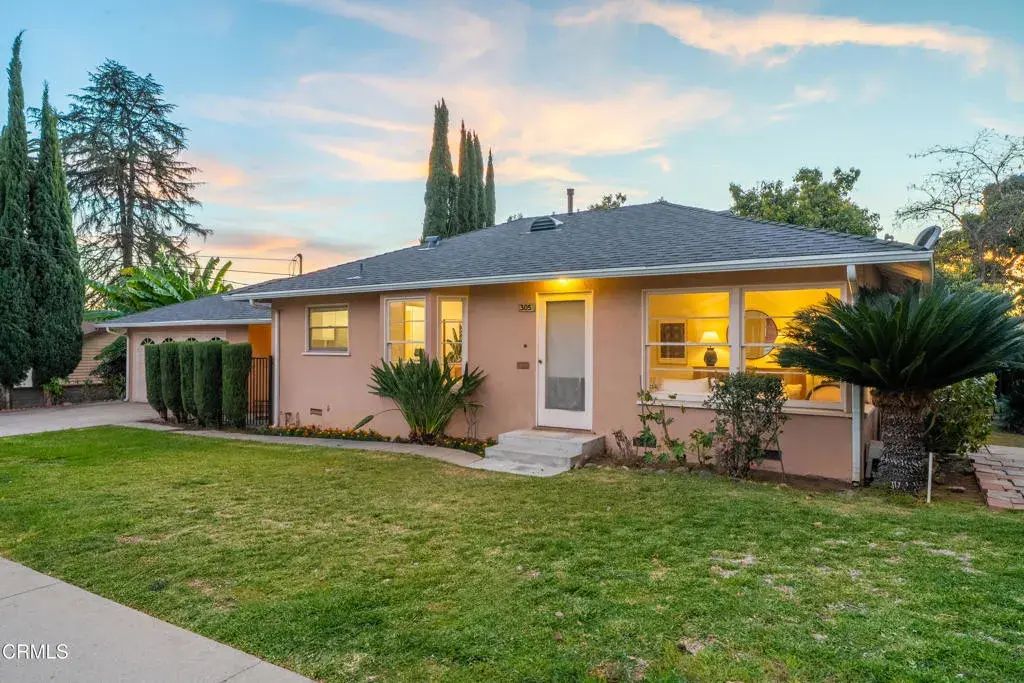305 S Mayflower Avenue, Monrovia