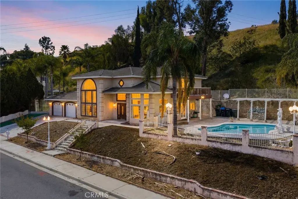 1677 Laurelwood Avenue, Colton