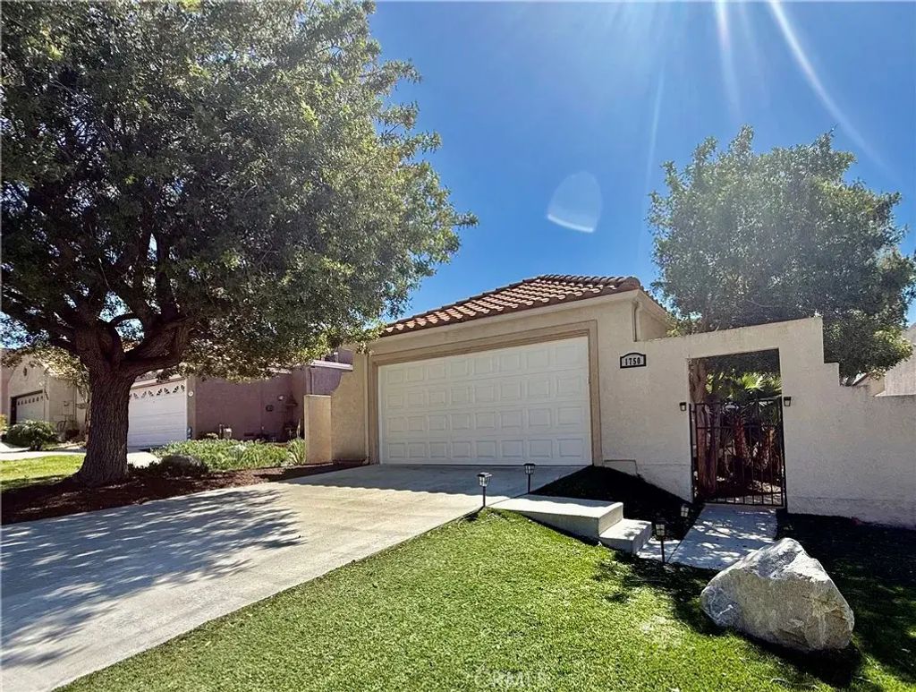 1750 Carrera, San Jacinto