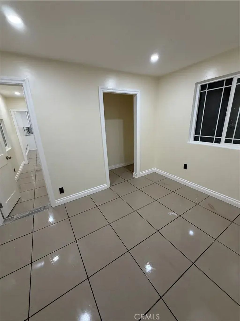 2853 E 6th, Los Angeles