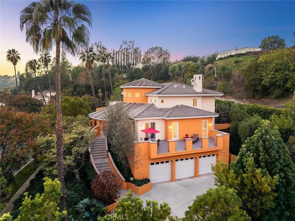 838 Braewood Court, South Pasadena