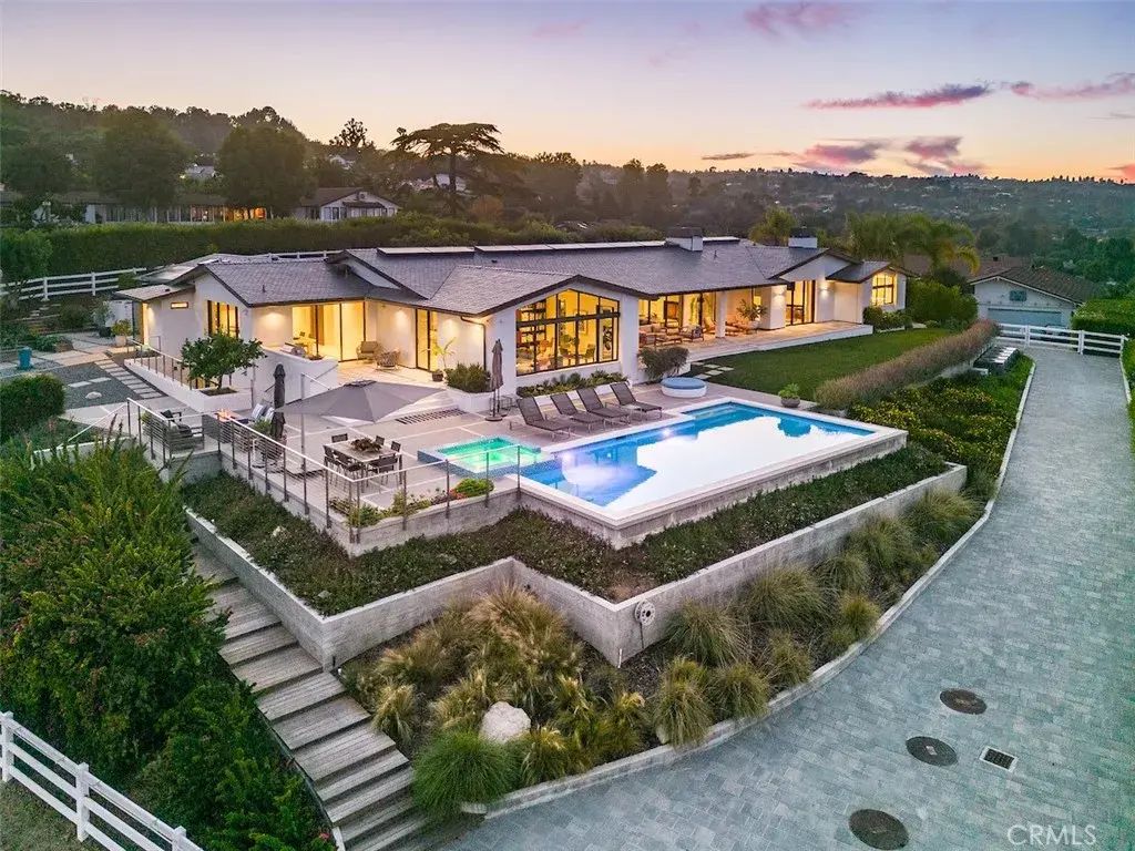 38 Saddleback, Rolling Hills