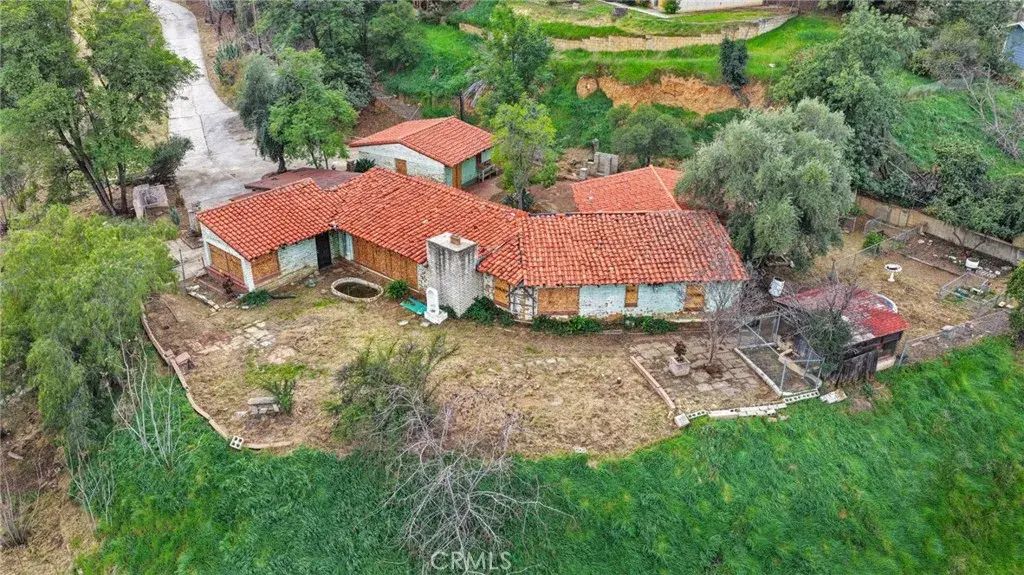 31460 Knoll, Redlands