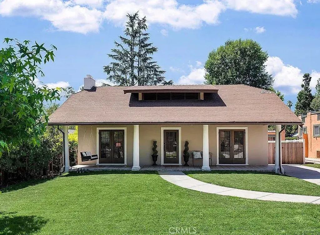 977 N Hill, Pasadena