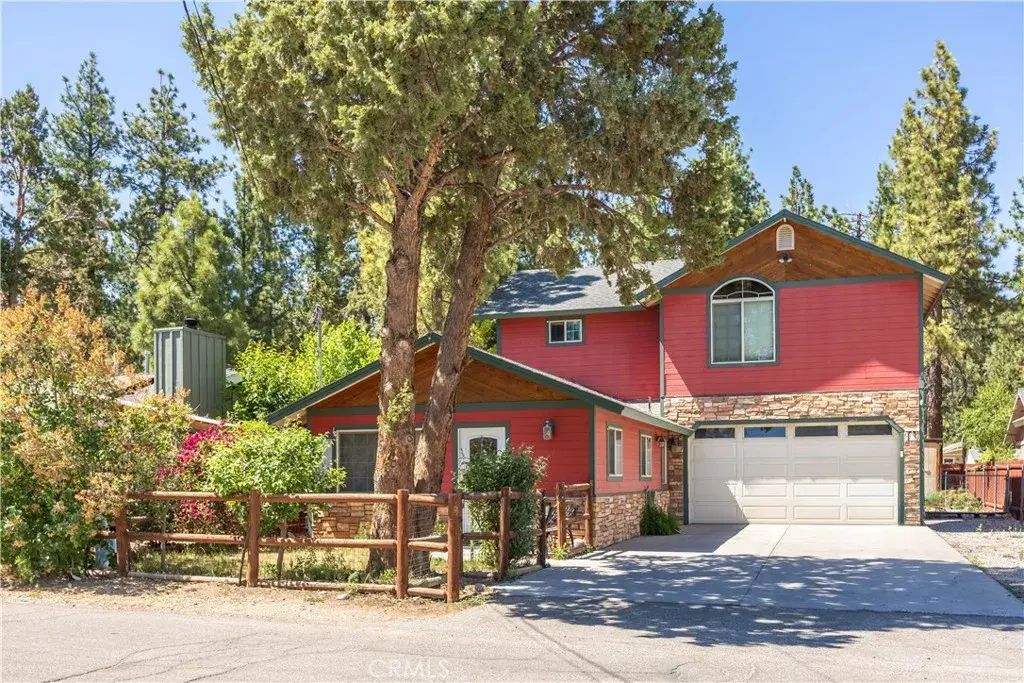 209 W Meadow Lane, Big Bear City