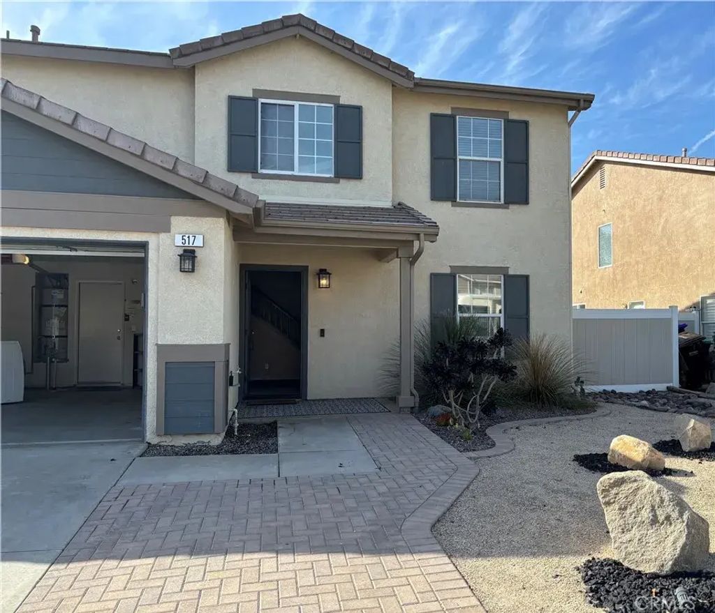 517 Louisville, Hemet