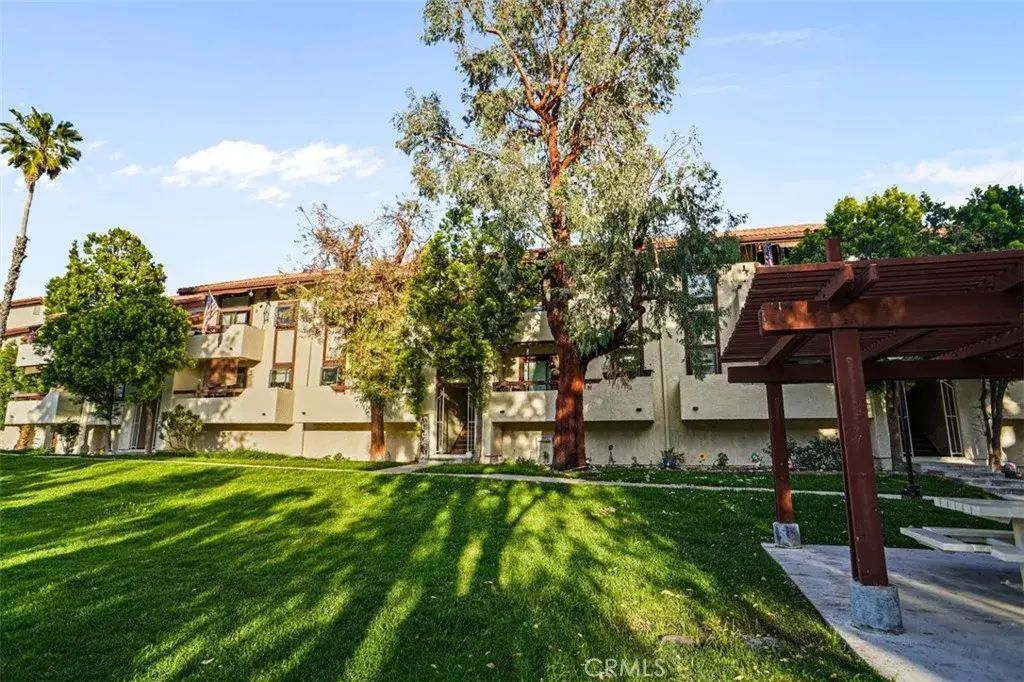 18126 Sundowner Way 1146, Canyon Country