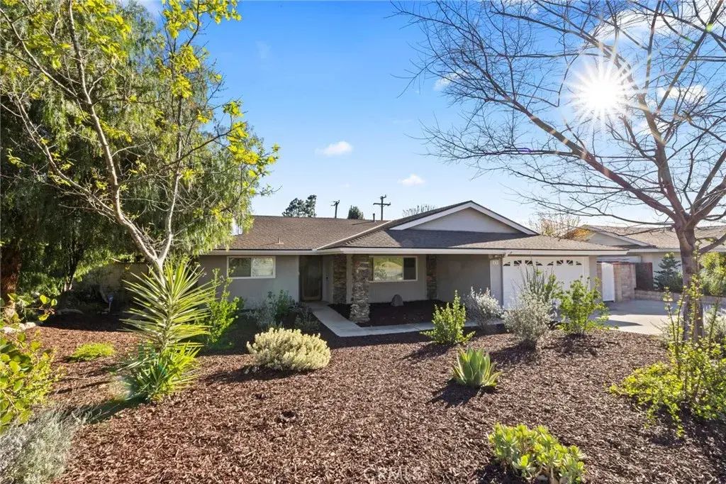 430 Chaparral Drive, Claremont