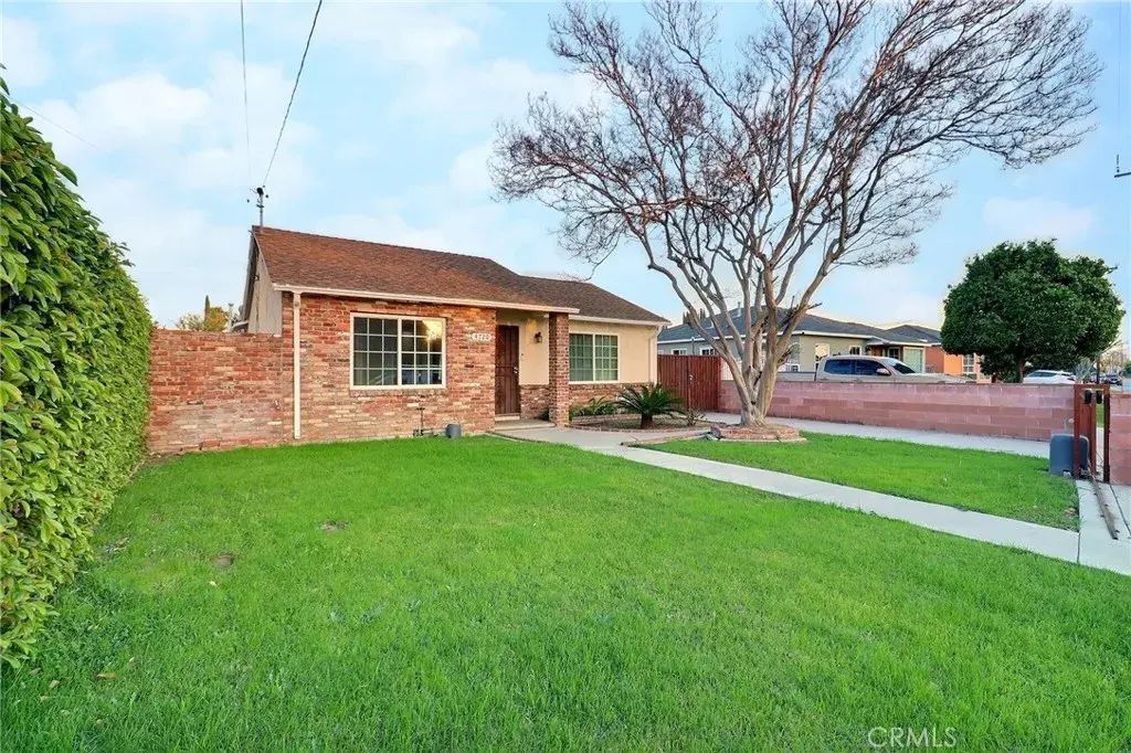 4720 Elrovia, El Monte