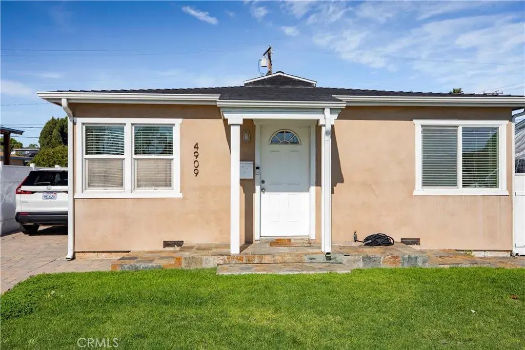 4909 W 140th, Hawthorne