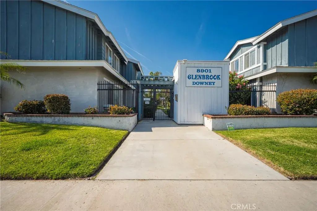 8901 Serapis Avenue 25, Downey