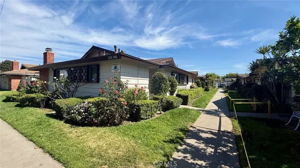 173 N Holly, Orange