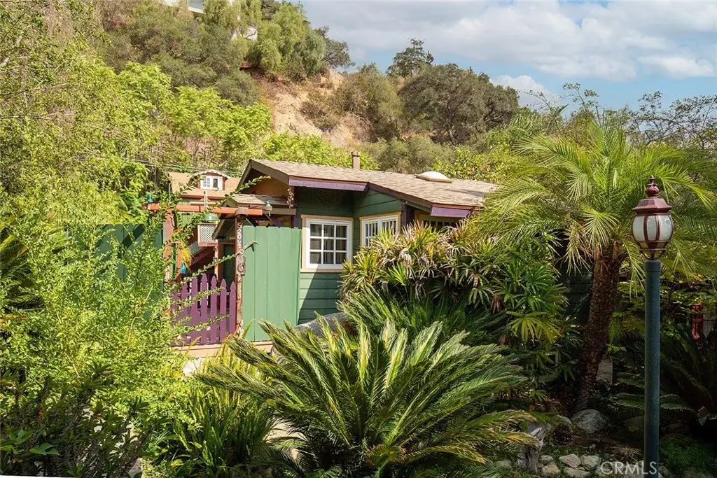 520 Audubon Way, Sierra Madre