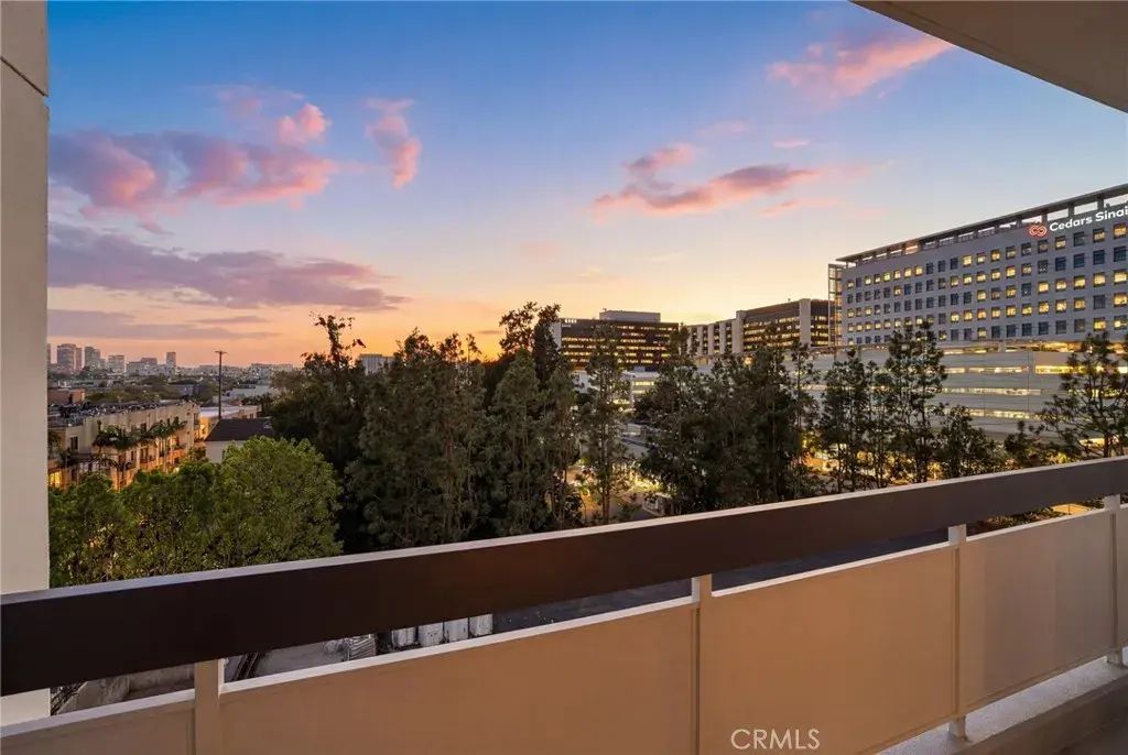 321 S San Vicente Boulevard 604, Los Angeles