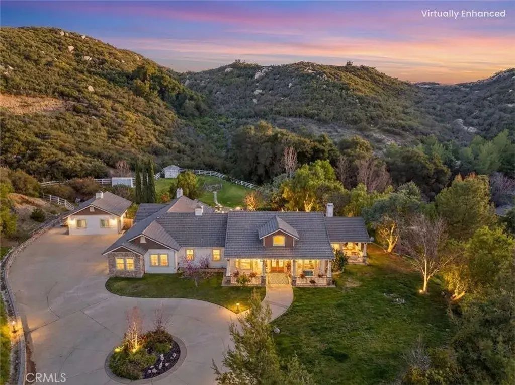 41275 Hacienda Drive, Murrieta