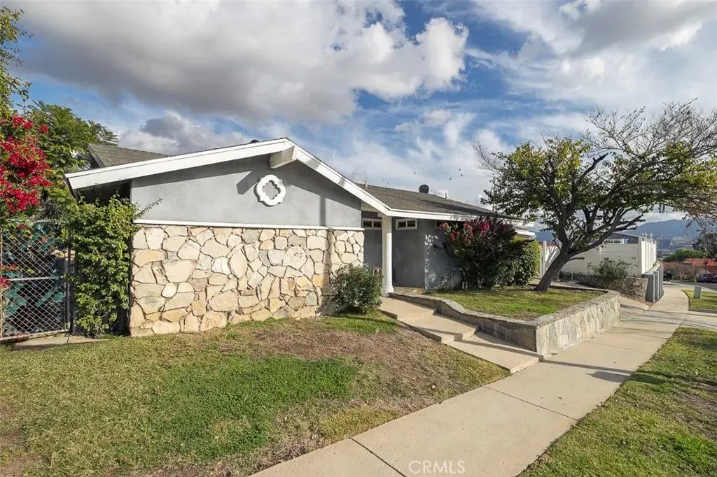 28190 Hot Springs, Canyon Country
