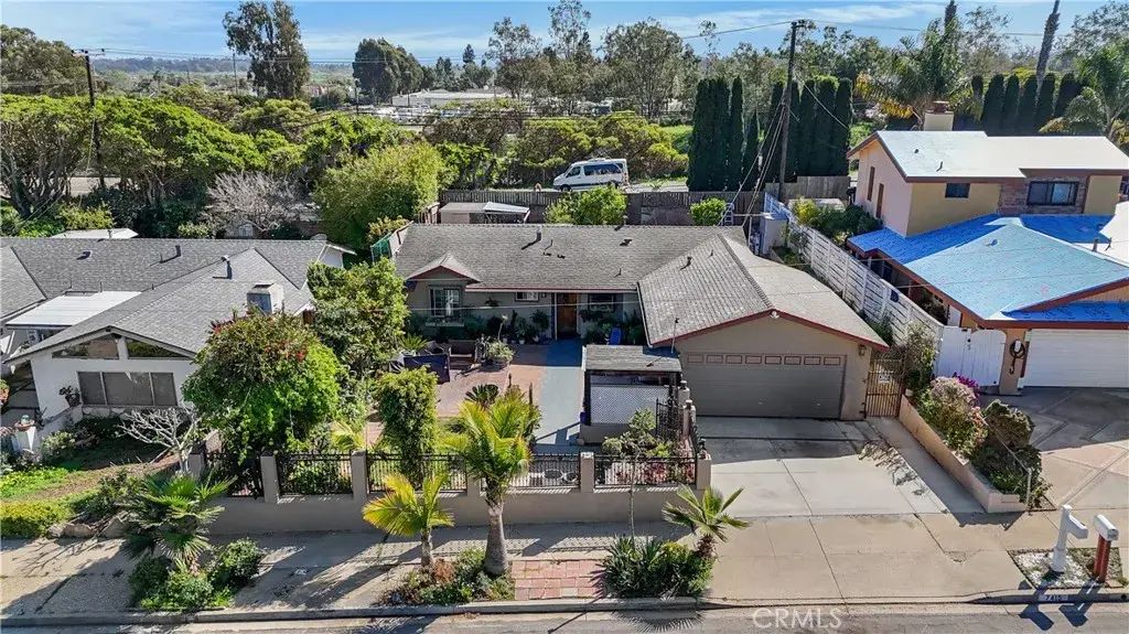 7415 San Bergamo Drive, Goleta