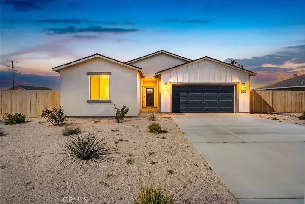 20349 90th St, California City