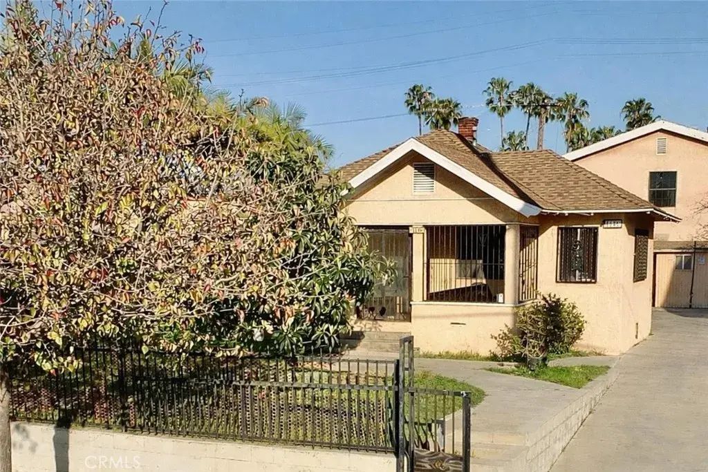 1146 Daisy, Long Beach
