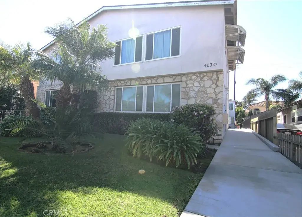 3130 E 2nd 10, Long Beach