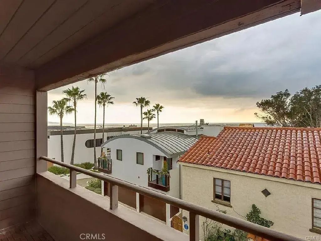 112 29th Place, Manhattan Beach