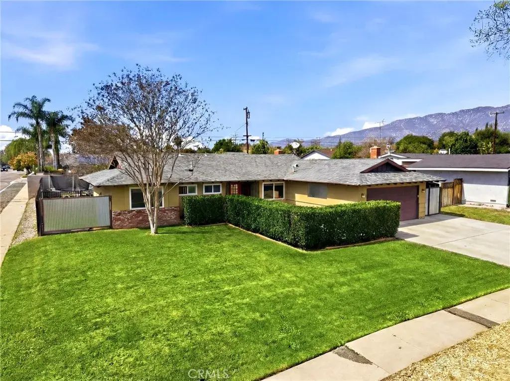 1403 N Tulare, Upland